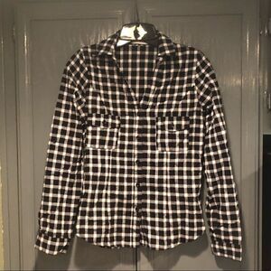 Love Tree Happens Plaid Long Sleeve Cotton Top